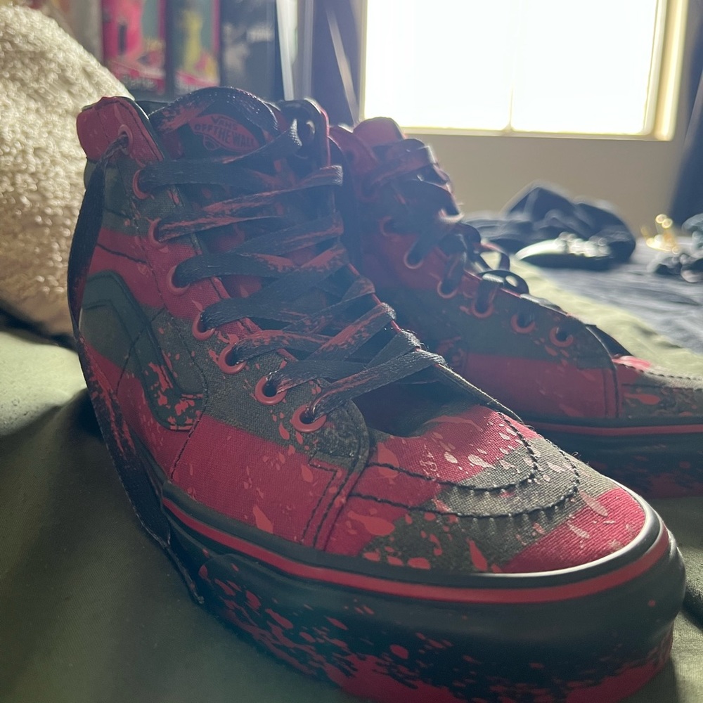 VANS HORROR